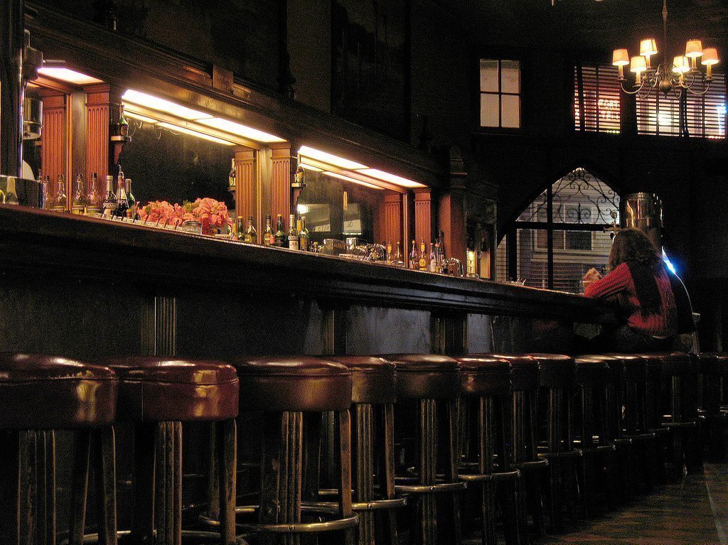 The 12 Oldest Bars In New York City
