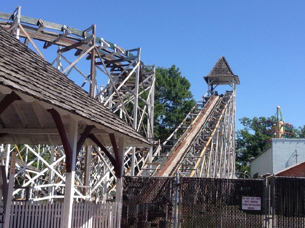 10 Historic Roller Coasters From Around The World