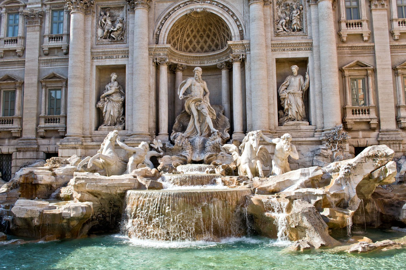A Brief History Of Rome s Trevi Fountain