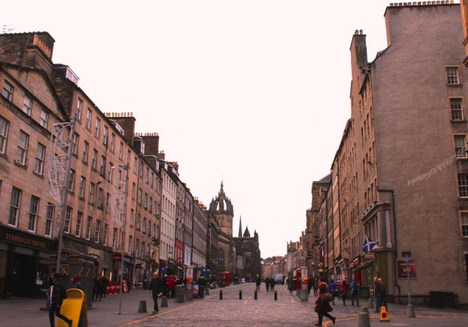 Courtesy The Royal Mile ©Rebecca Cairns