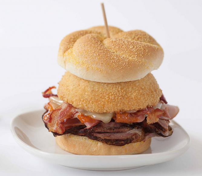 Big Pig Sandwich | © Courtesy Jack Stack Barbeque