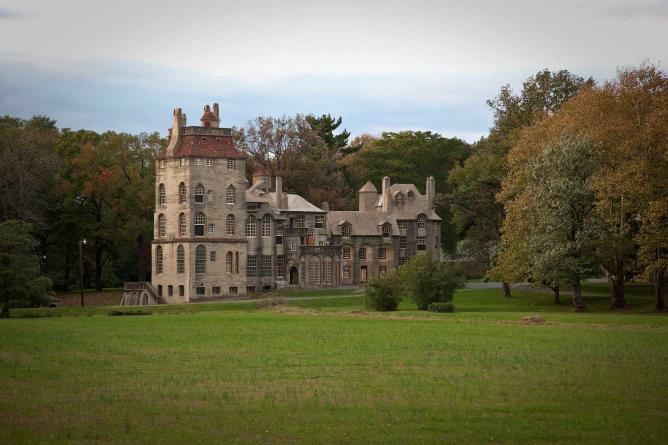 The 12 Most Beautiful Castles In United States