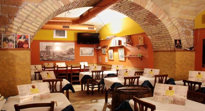 The 10 Best Pasta Places In Rome I Porchettoni A San Lorenzo Interior L Courtesy Of