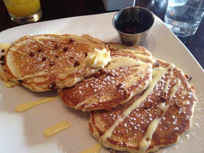 The Best Breakfast And Brunch Spots In Boystown, Chicago
