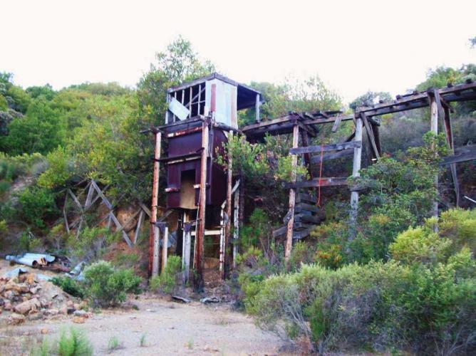 Mine ruins at New Almaden County Park | &#xA9; mlhradio/Flickr