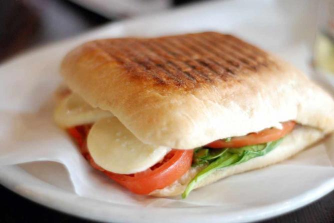 tomato and bocconcini panini | &#xA9; PROstephanie vacher/Flickr