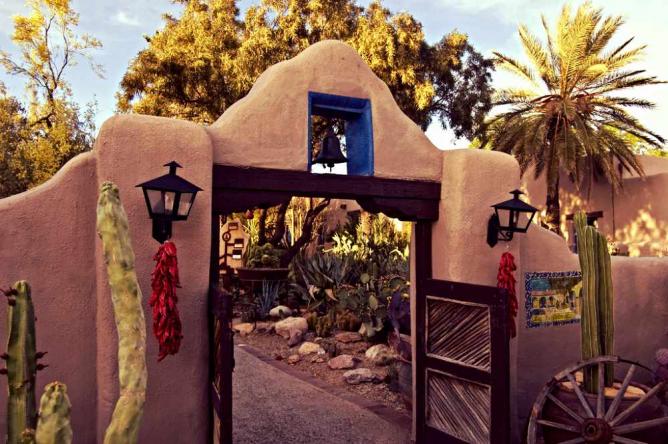 The entrance way to the Grill at Hacienda del Sol.