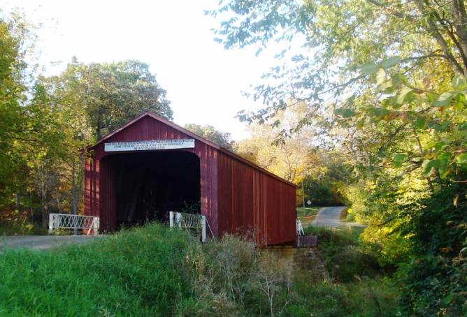 Red Covered Bridge in Princeton, Bureau County | &#xA9; Kepper66/WikiCommons