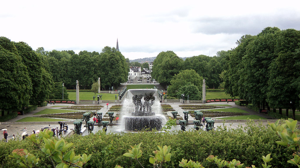 The fountain in Vigeland Park