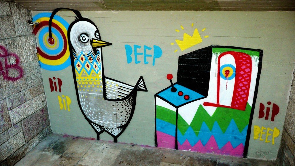 Street Art, Budapest | ©Andy Li/Flickr