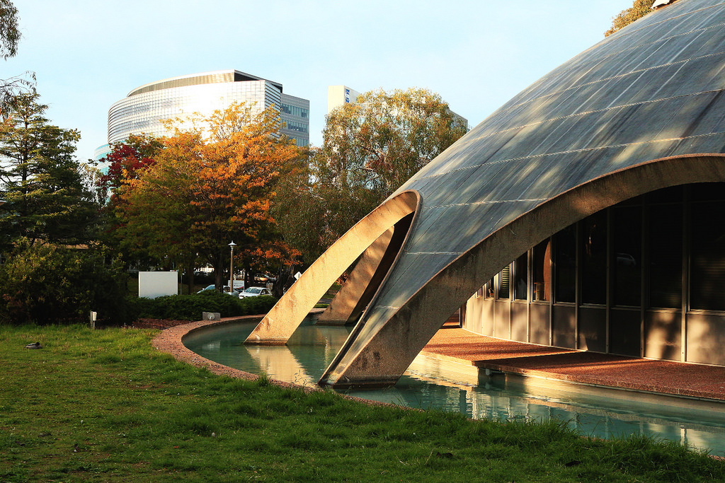 Australian National University | © Lesley A Butler/Flickr
