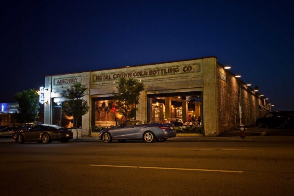 Outside Cola’s