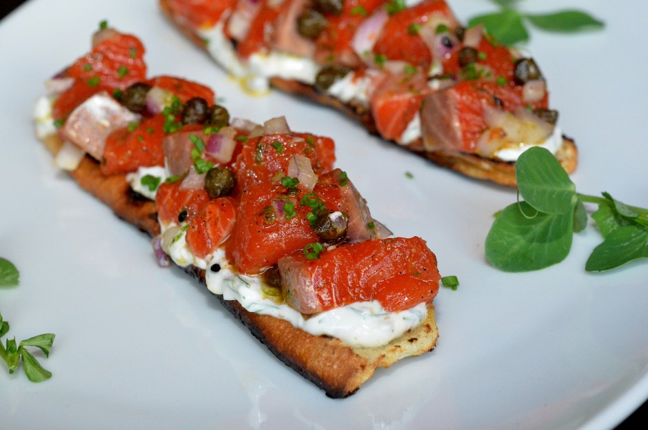 Salmon Tartare | ©Benny's Chop House/Flickr