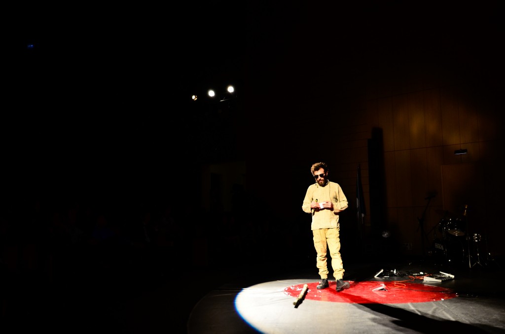 Faig Ahmed during a TEDx Talk | ©TEDx ADA/Flickr