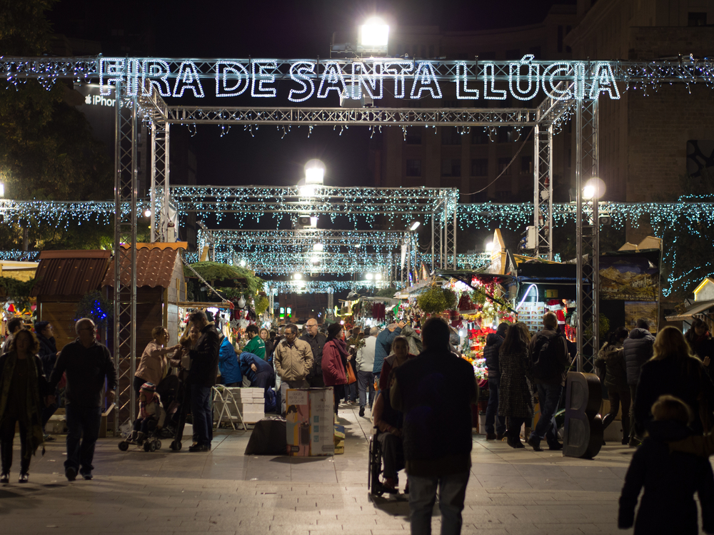 Christmas Market in Barcelona | © Pere Rubi/Shutterstock