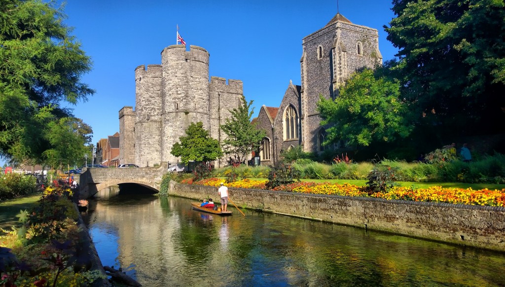 Westgate Towers | ©Timo Newton-Syms/Flickr