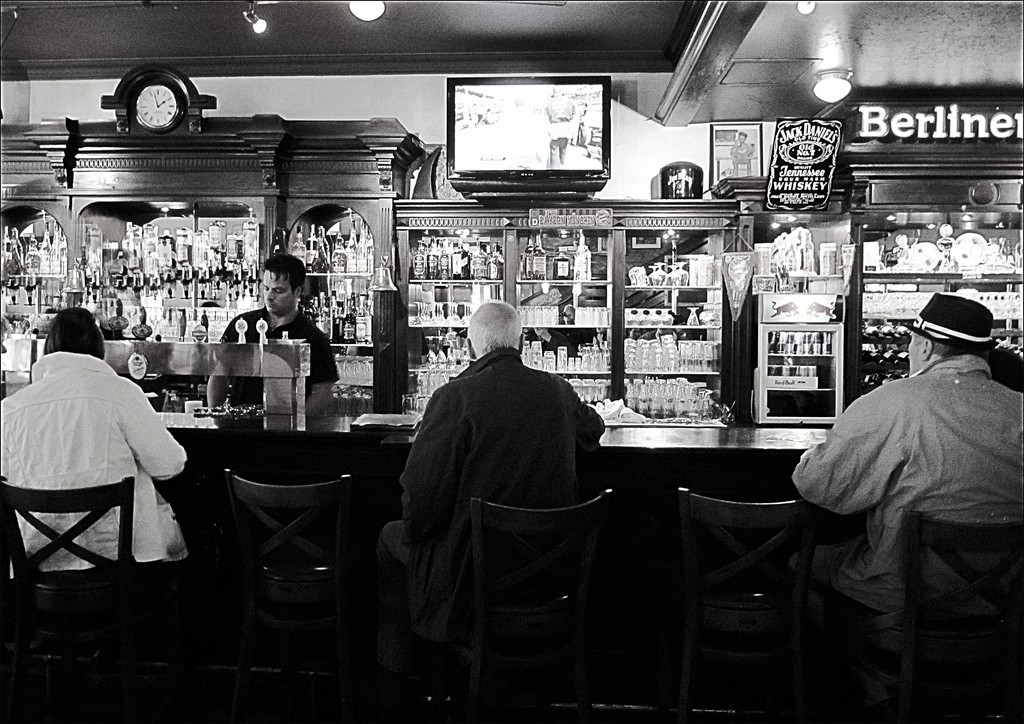 Single bar berlin kreuzberg