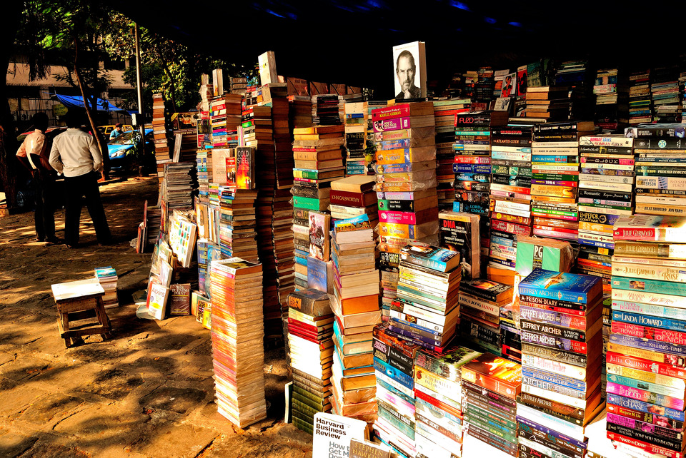 Flora Fountain Books, Mumbai © Courtesy of Everyday Bombay Bookery