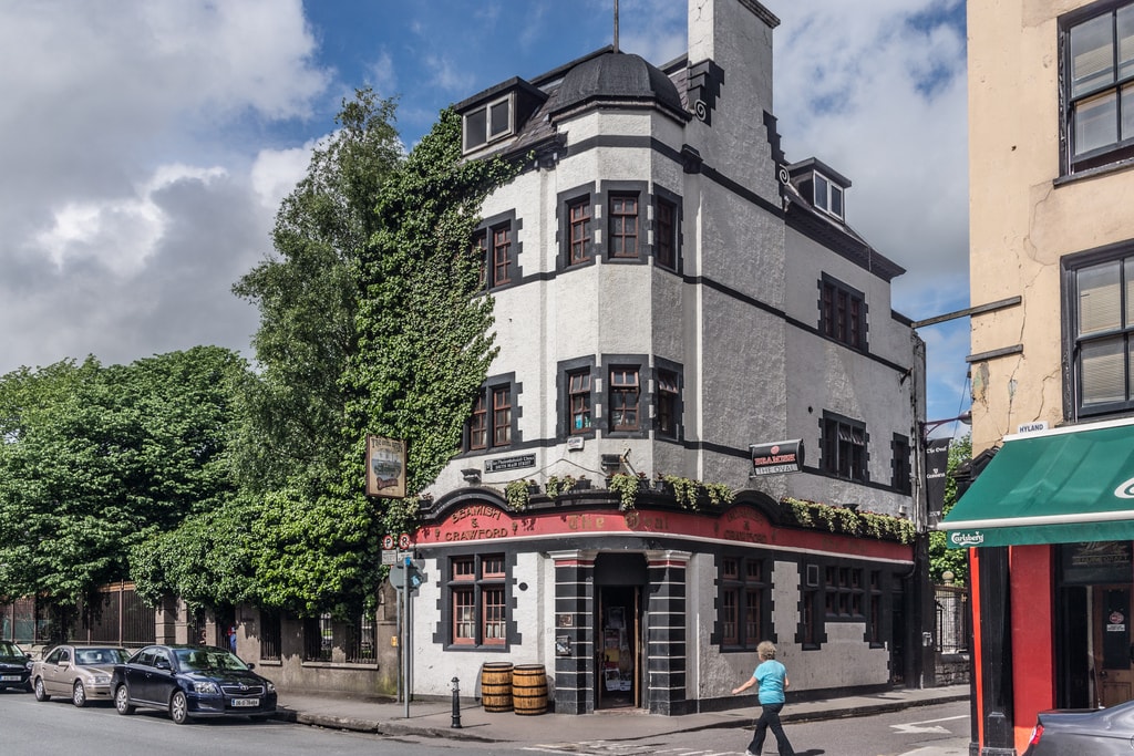 The 10 Best Irish Pubs You Need to Visit in Cork