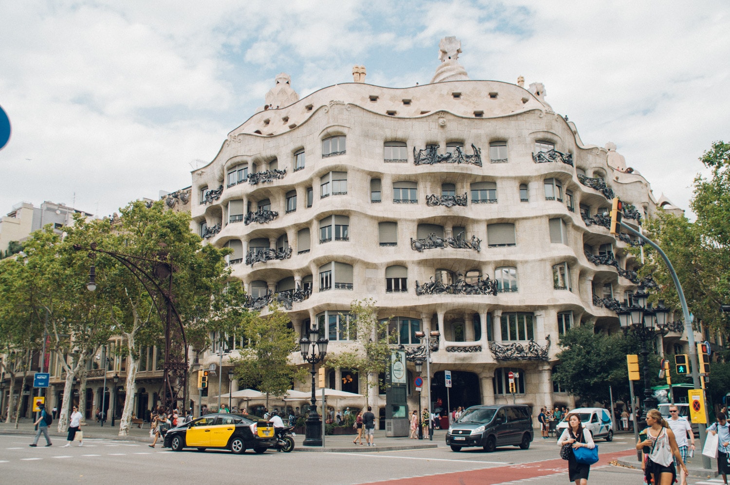 SCTP0030-CASTILLO-SPAIN-BARCELONA-EIXAMPLE-62