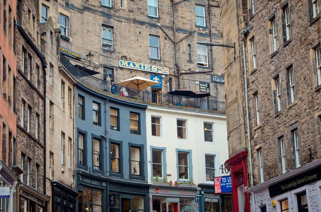 Victoria Street Edinburgh/ ©Pixabay