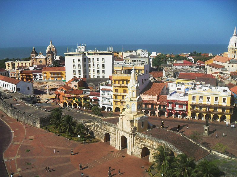 https://cdn.theculturetrip.com/wp-content/uploads/2015/11/800px-Sector_antiguo_de_la_ciudad_de_Cartagena_de_Indias_2.jpg