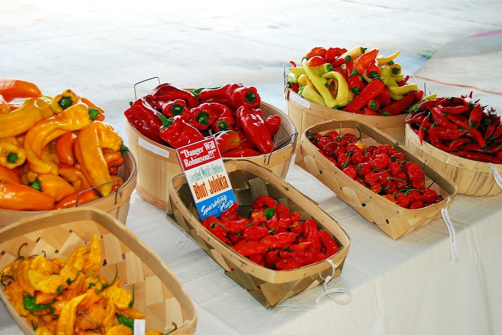 The city’s farmer’s market is a weekly, non-profit market cooperative that is run by vendors and artisans © Noel Pennington / Flickr