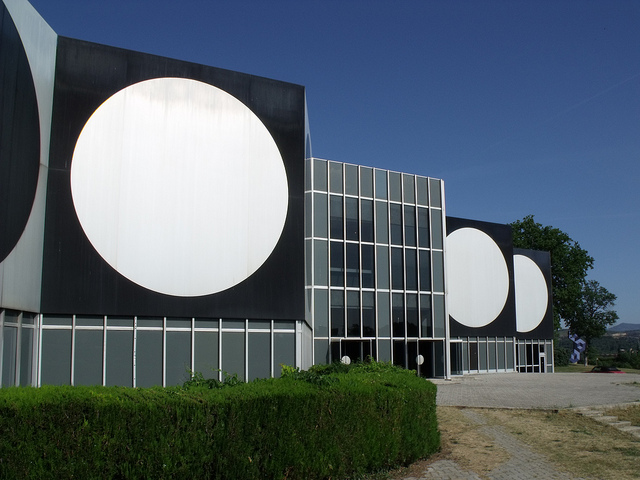 Fondation Vasarely | ©Elliott Brown/Flickr