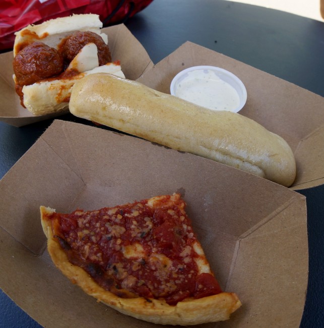 Italian Food from the Lolla Lounge | © CestLaVibe.com