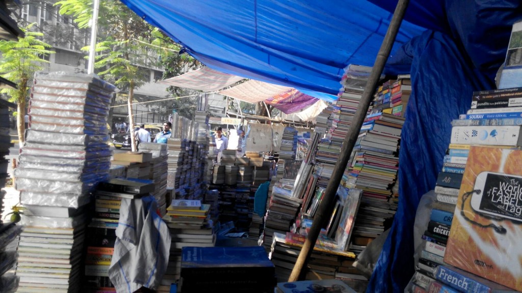 Stalls at book street | © Aditi Mukund