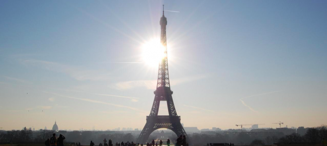 🏷️ Descriptive essay on eiffel tower. Contoh Descriptive