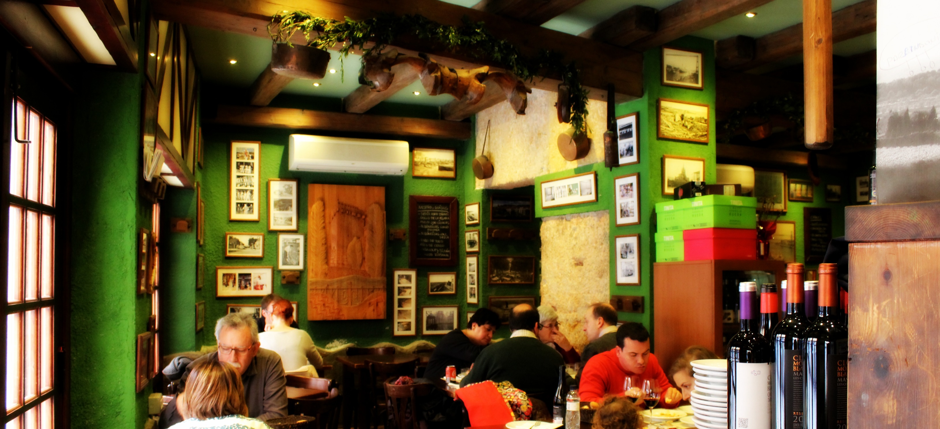 Top 10 Restaurants In Tarragona's Old Town, Spain