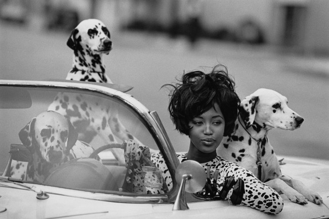 Naomi Campbell photographed by Peter Lindbergh for Vogue, 1990 | Courtesy of The Coincidental Dandy/Flickr