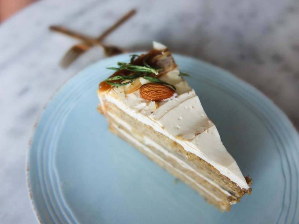Banana Rum Butterscotch Cake | © Amalina Liang