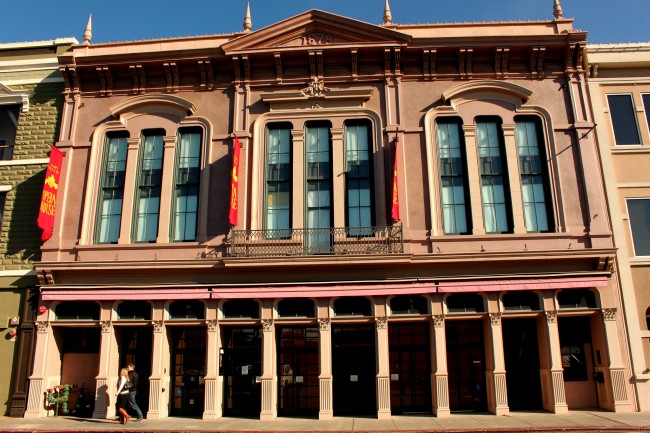 Napa Valley Opera House © Prayitno/Flickr
