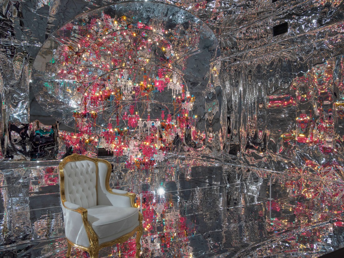 Chaosmos Mandala, Choi Jeong Hwa (Korean, born in 1961), 2014. Kinetic sculpture including plastic chandeliers, mylar | Image Courtesy of the artist and Park Ryu Sook Gallery / © Museum of Fine Arts, Boston.