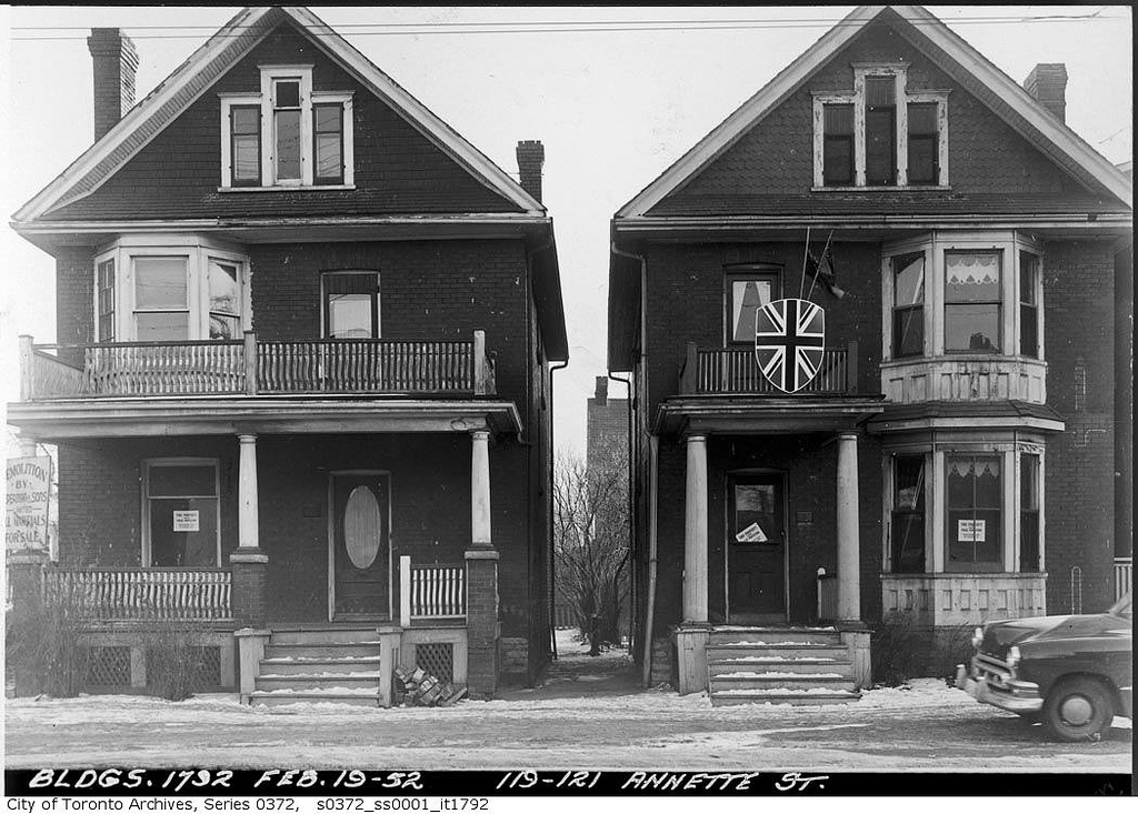 119-121 Annette Street | © Toronto History/Flickr