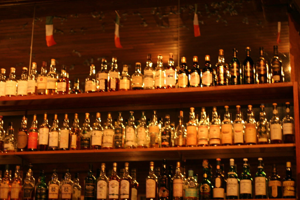 The Best Bars In Monterey, California