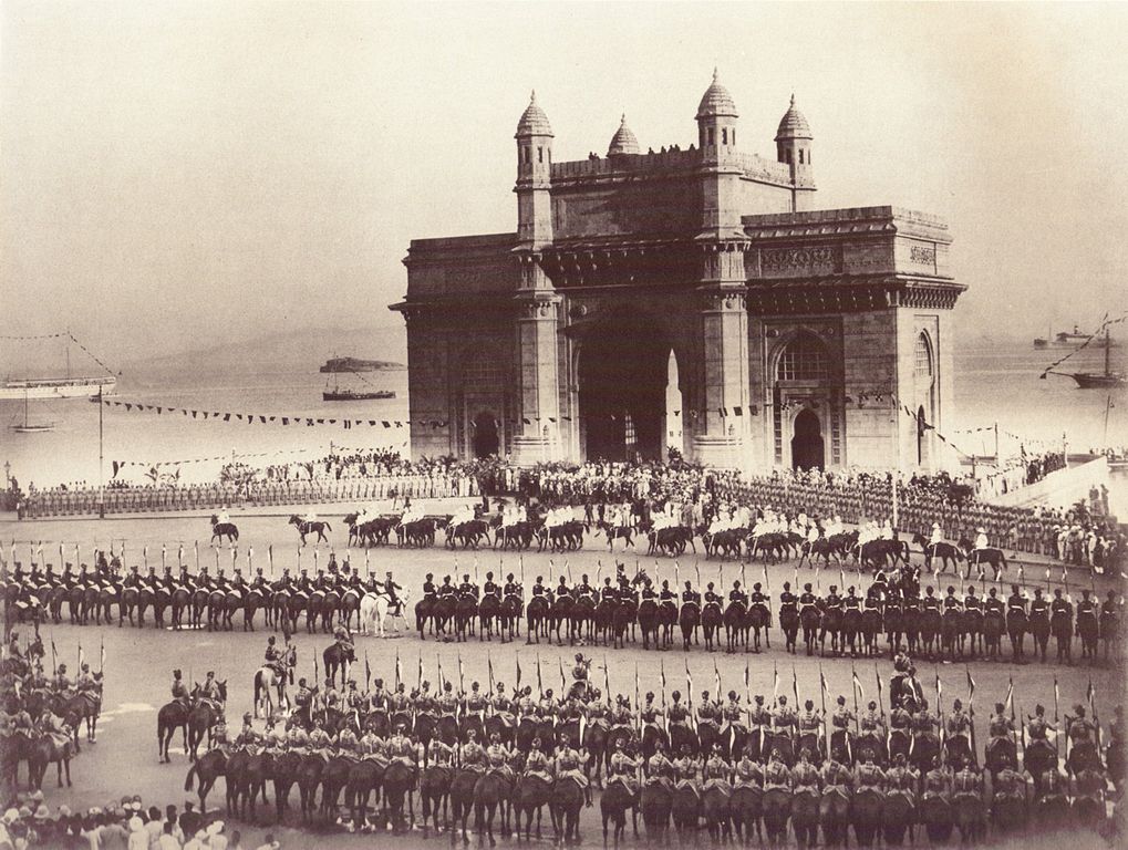 The Gateway of India, Bombay 1911/©Myers Brothers/WikiCommons
