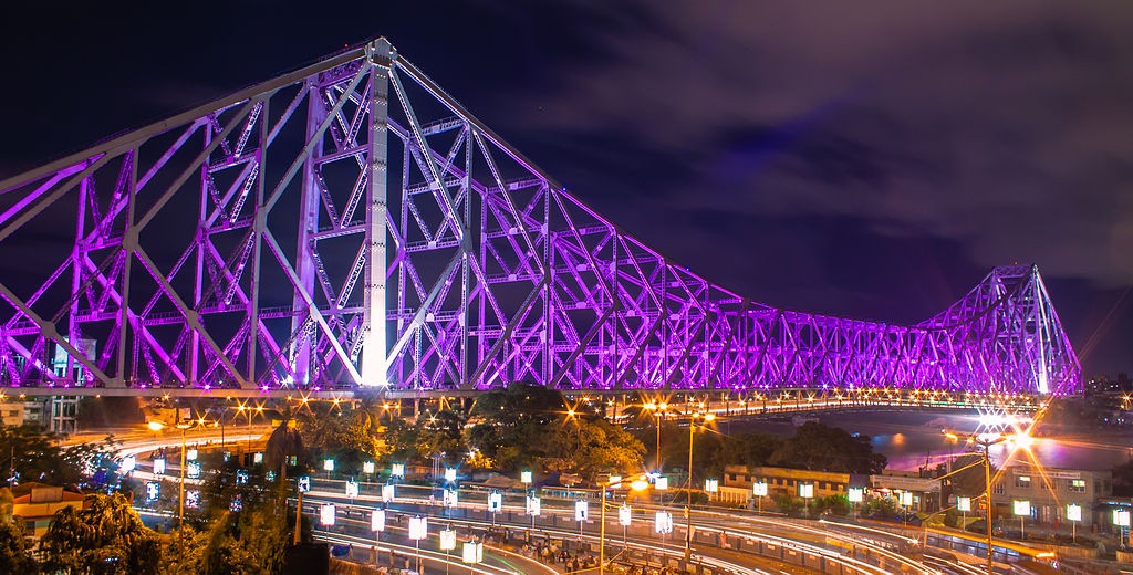 A picture of the Howrah Bridge, 2012/©Shubhankar.sengupta19/WikiCommons