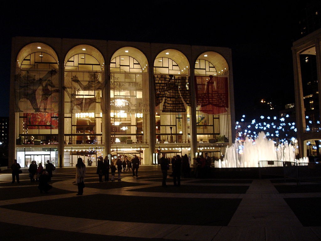 Lincoln Center For The Performing Arts 10 Lincoln Center Plaza New