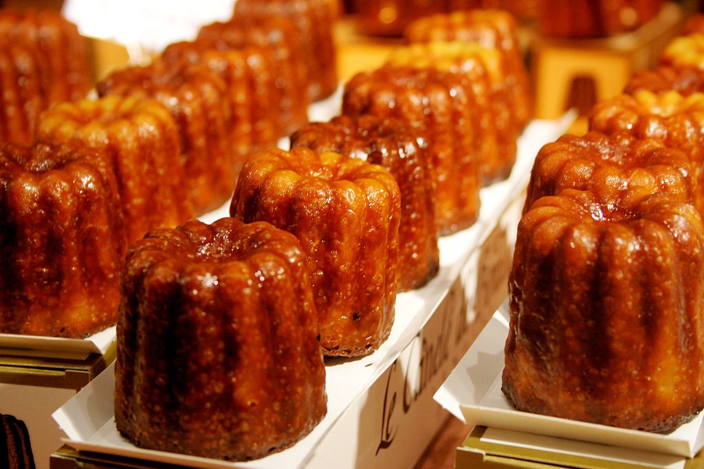 Canelés © WikiCommons