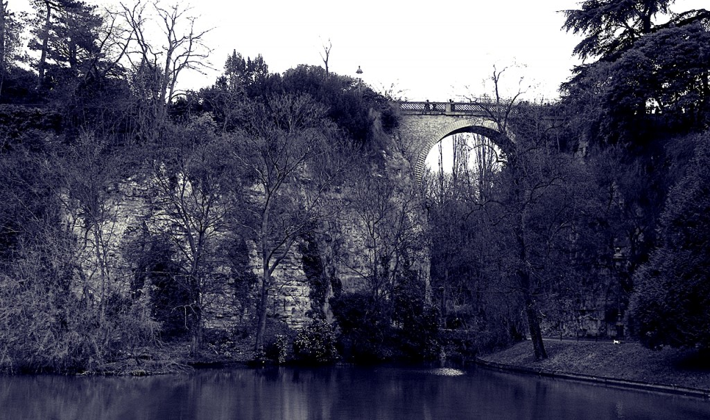 Pont des Suicidés, Buttes Chaumont | © Thomas Claveirole/Flickr