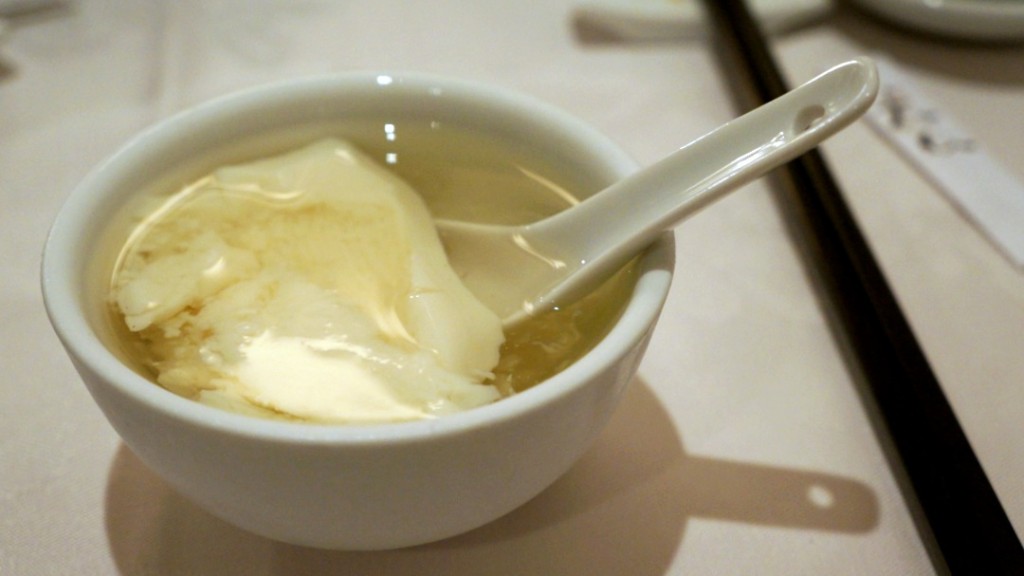 Tofu with snow fungus © Michaela Fulton