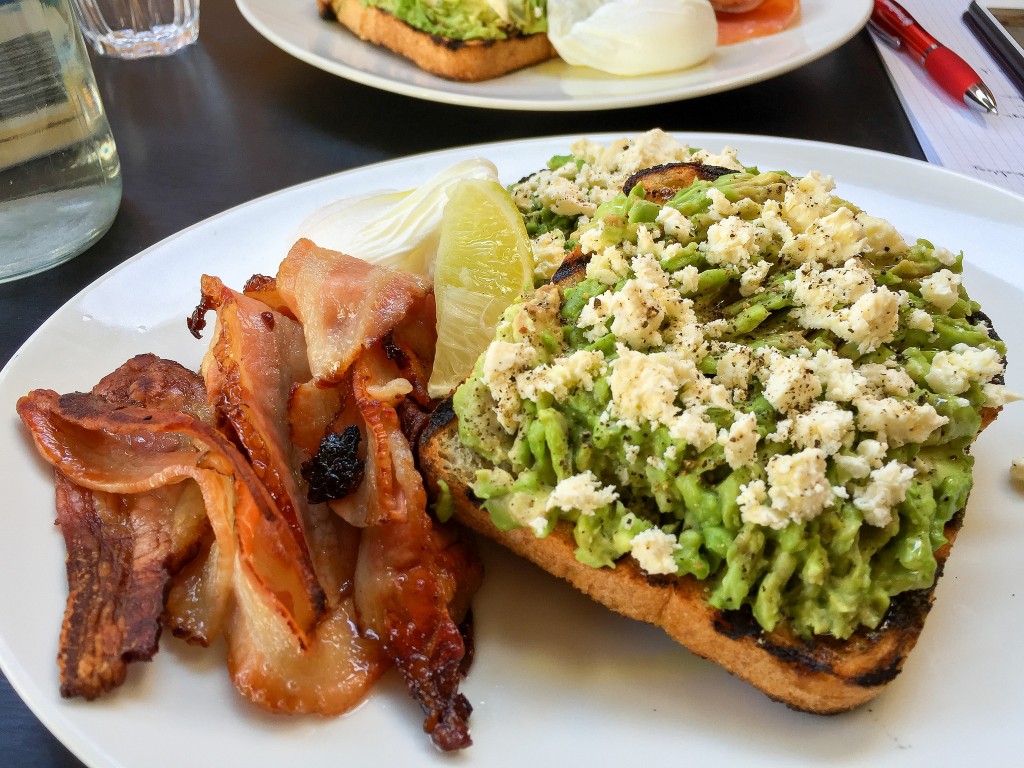 Smashed avocado on toast ©Katherine Lim