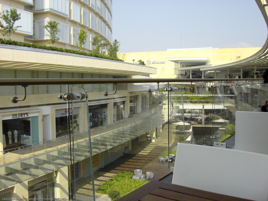 The 8 Best And Most Exclusive Shopping Malls in Mexico City