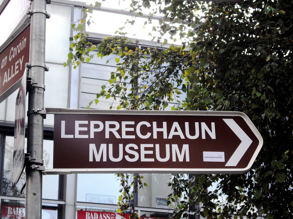 A sign for the National Leprechaun Museum | © Rev Stan/Flickr