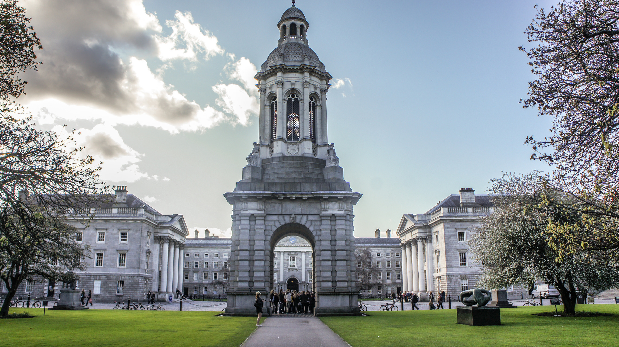 10 Facts You Didn t Know About Trinity College Dublin