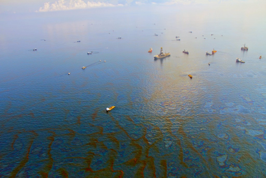 Day 30 of Deepwater Horizon oil spill in the Gulf of Mexico, 2010 | © Green Fire Productions/Flicker