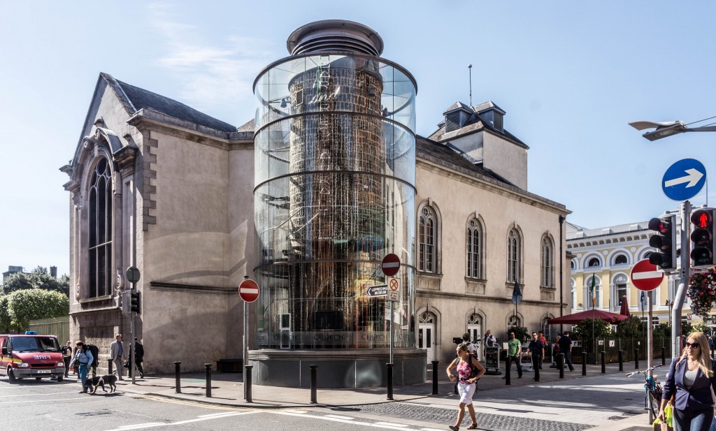 The Church Bar & Restaurant | © William Murphy/Flickr